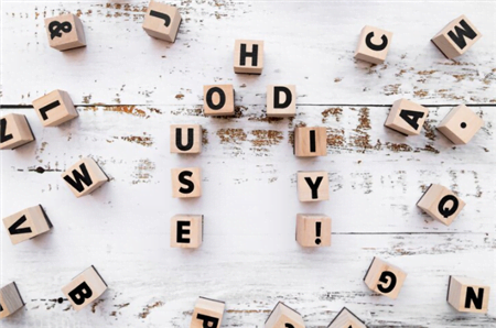 Bilinçaltı Dili Okur Yazarlığı